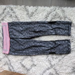 Lululemon capris